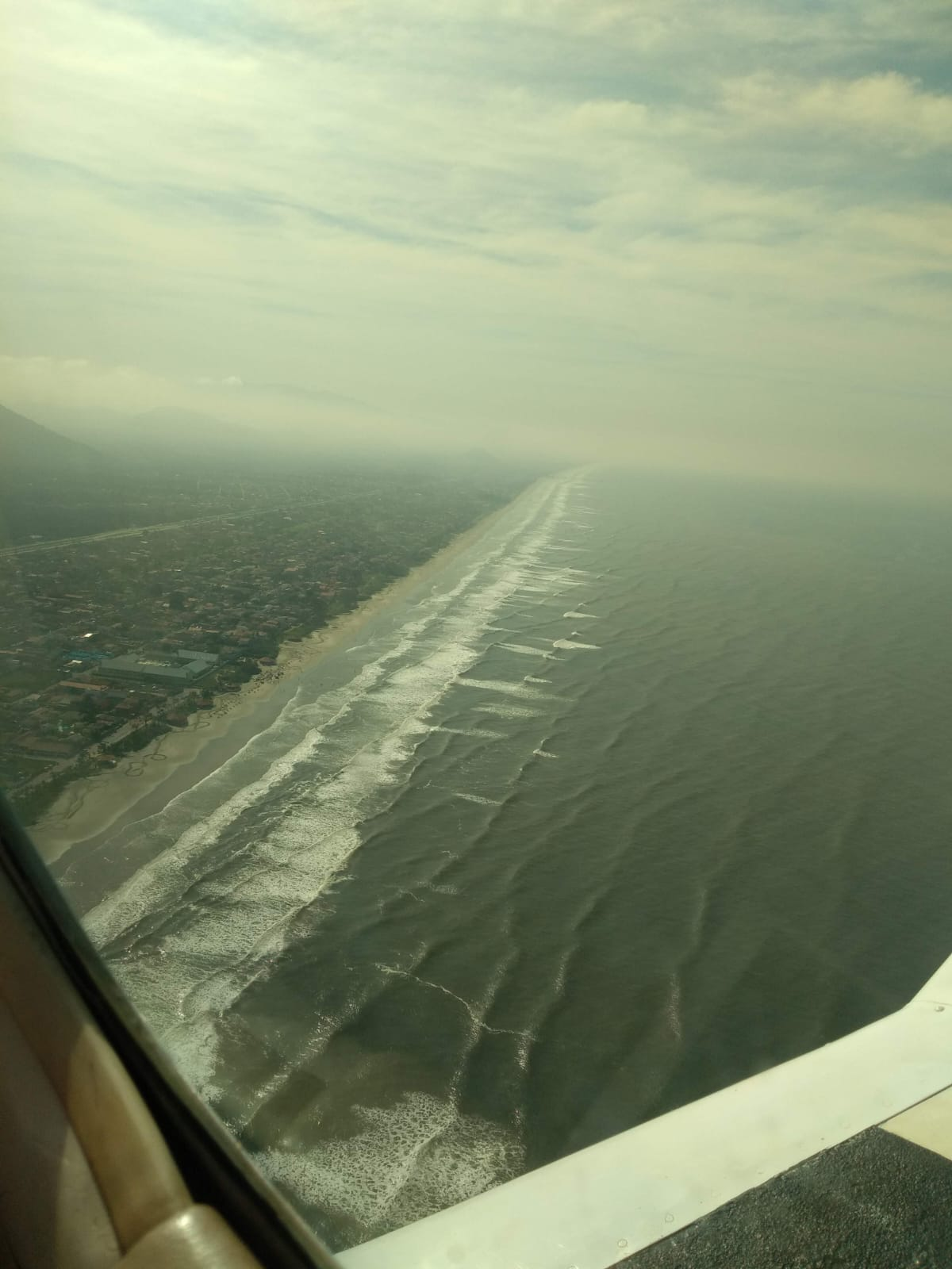 Voo Litoral Nublado